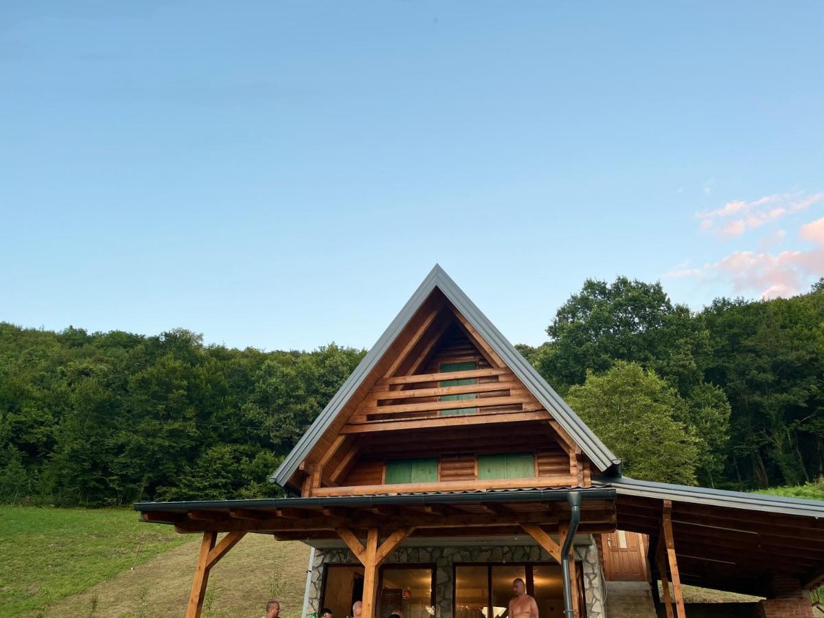Vikendica Krupa Na Vrbasu Villa Banja Luka Ngoại thất bức ảnh